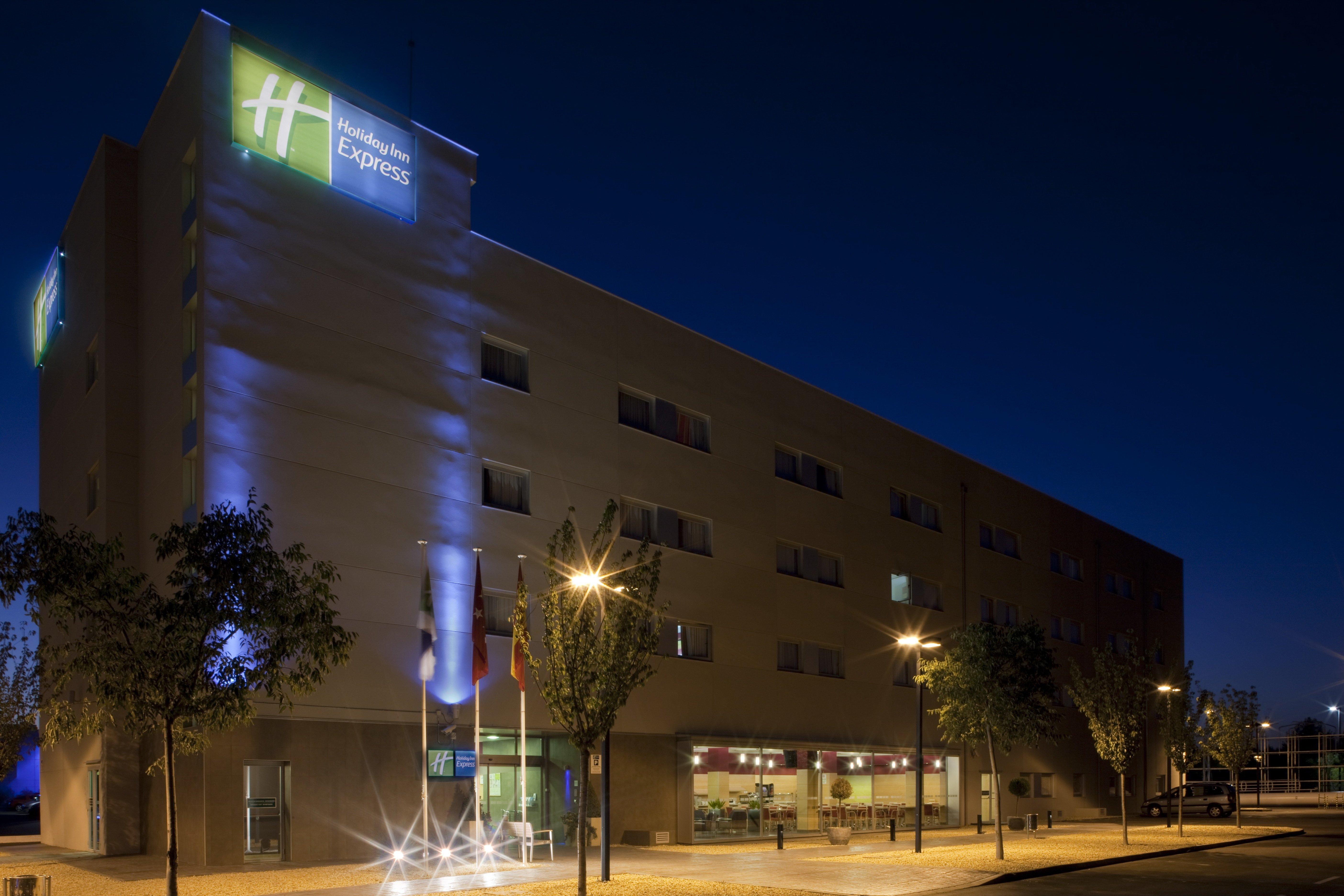 Holiday Inn Express Madrid-Getafe By Ihg Exterior foto