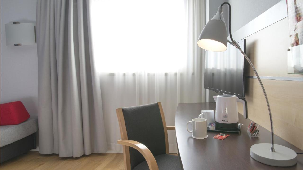 Holiday Inn Express Madrid-Getafe By Ihg Exterior foto