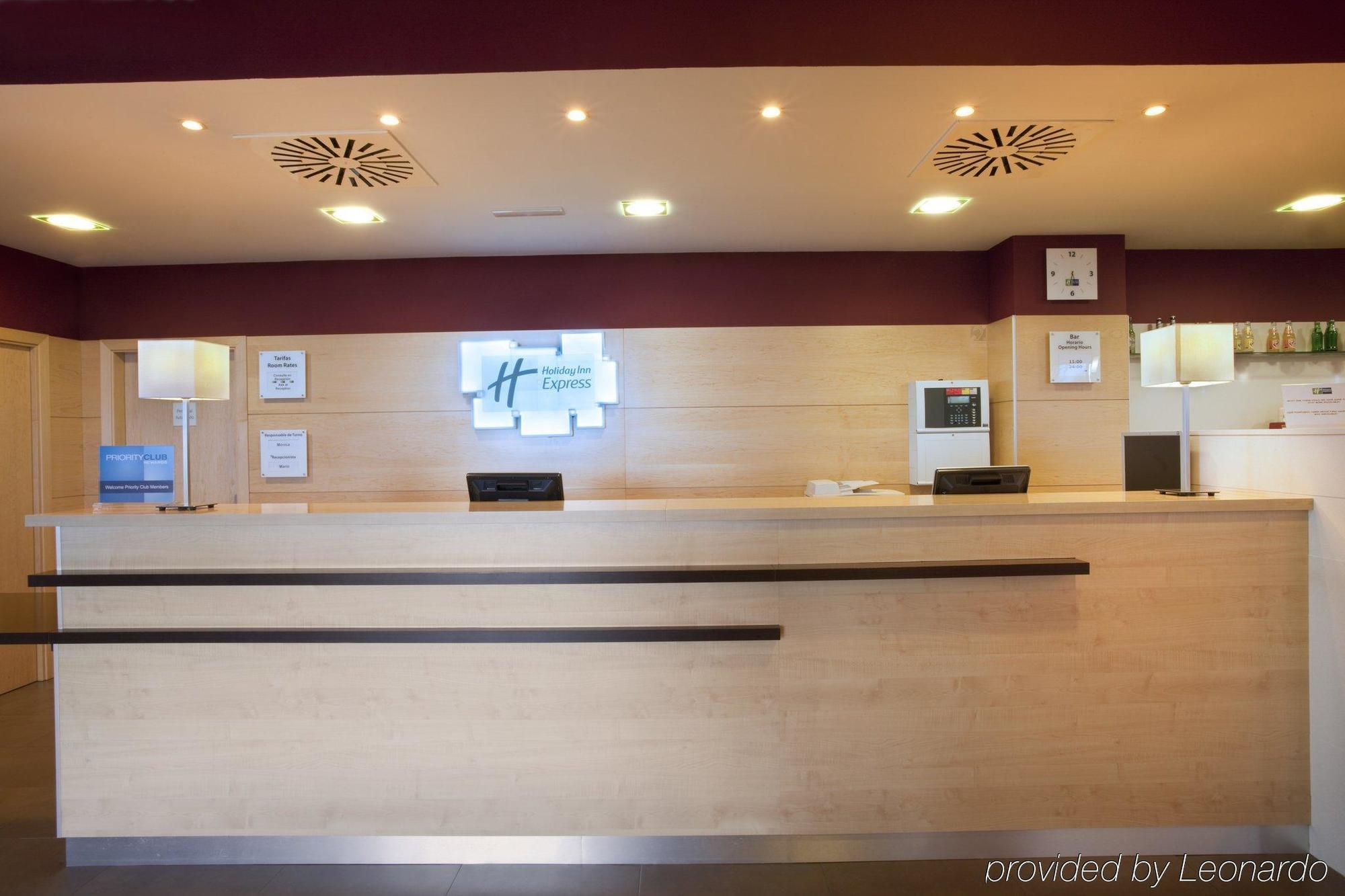 Holiday Inn Express Madrid-Getafe By Ihg Exterior foto