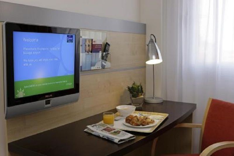 Holiday Inn Express Madrid-Getafe By Ihg Exterior foto